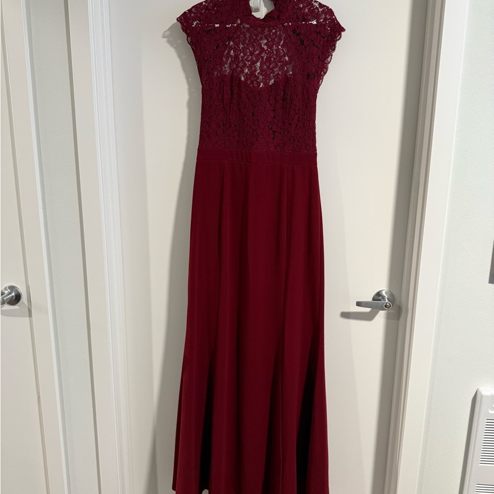 Lulu's Red Mock Neck Cap Sleeve Gown
